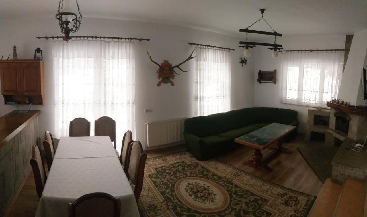 Soaptele Padurii & Casuta Din Padure Sucevita Εξωτερικό φωτογραφία